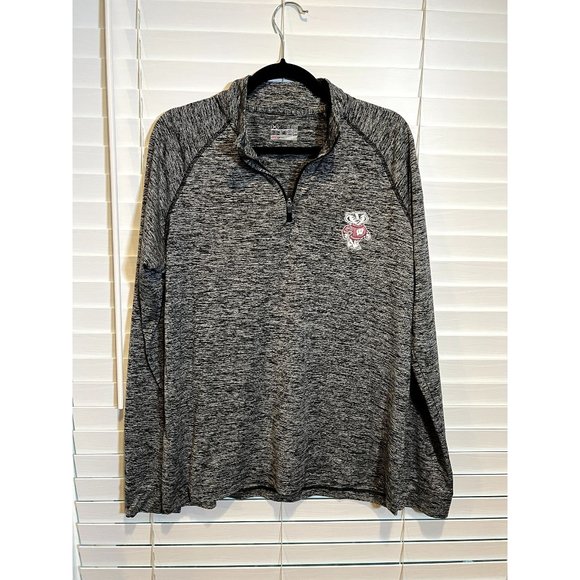 Under‎ Armour Wisconsin Badgers 1/4 Zip Pullover - Size L - Picture 1 of 3